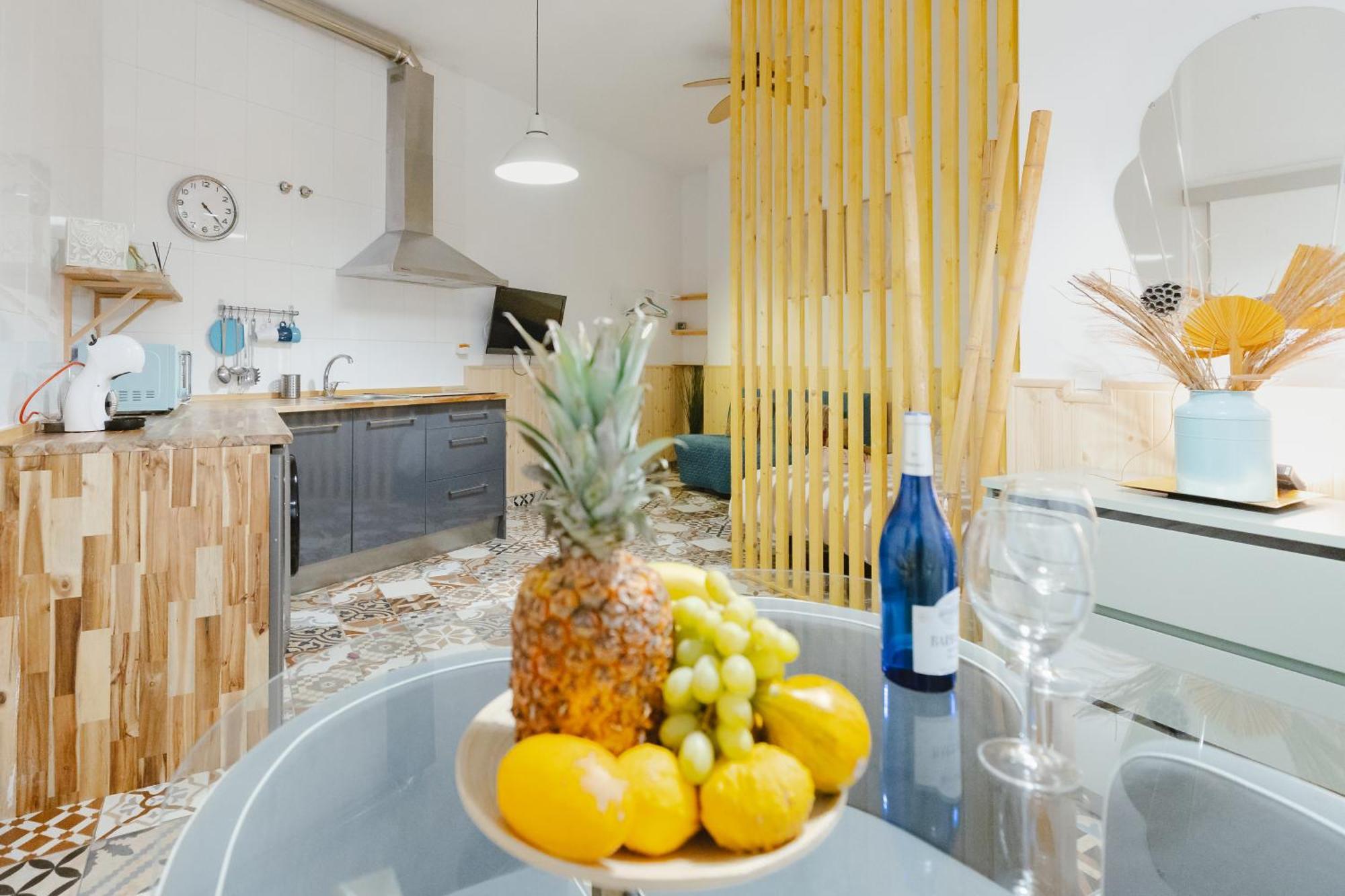 Letsmalaga - Lovely Studio In Malaga Centre Екстер'єр фото