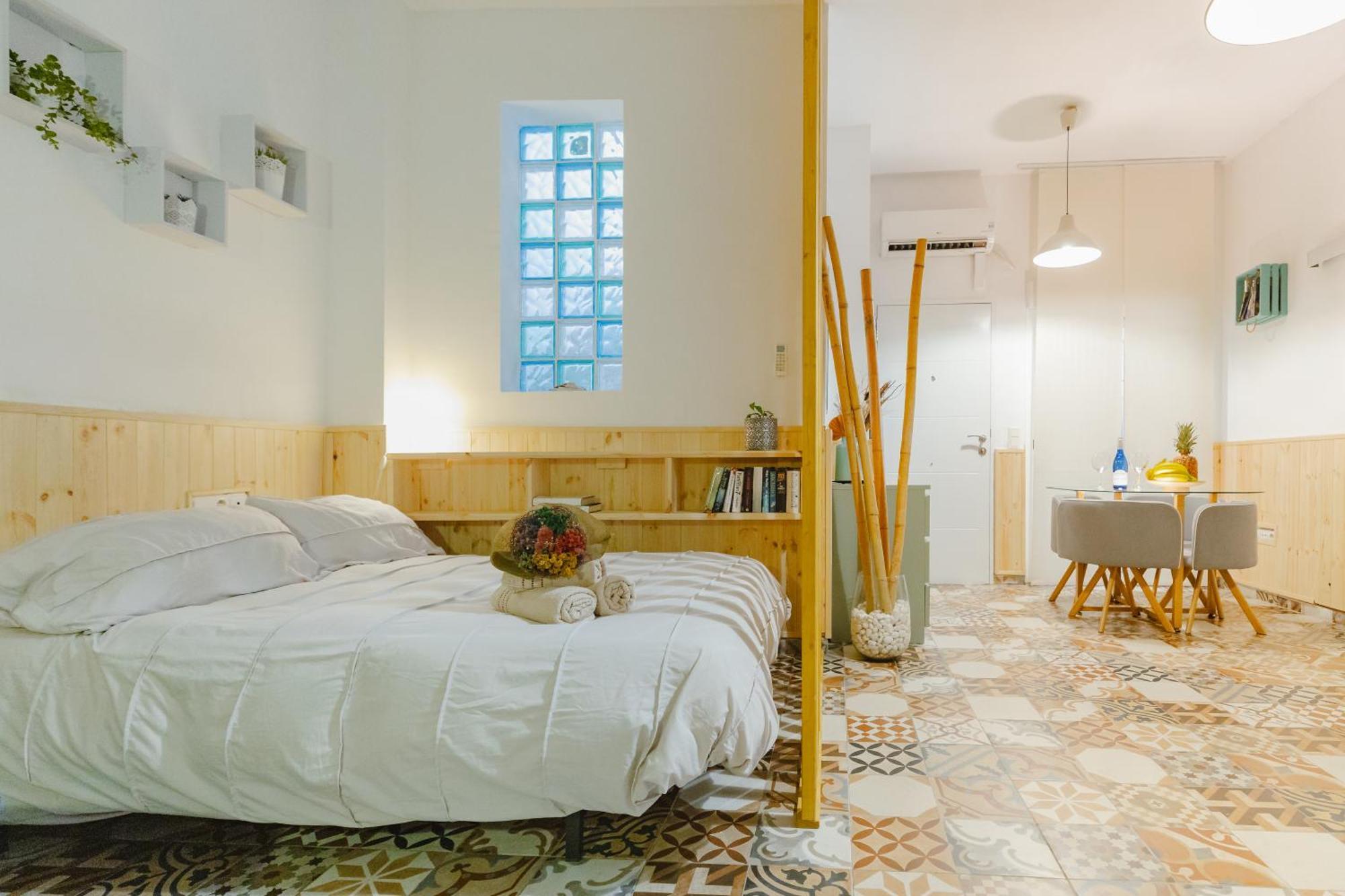 Letsmalaga - Lovely Studio In Malaga Centre Екстер'єр фото